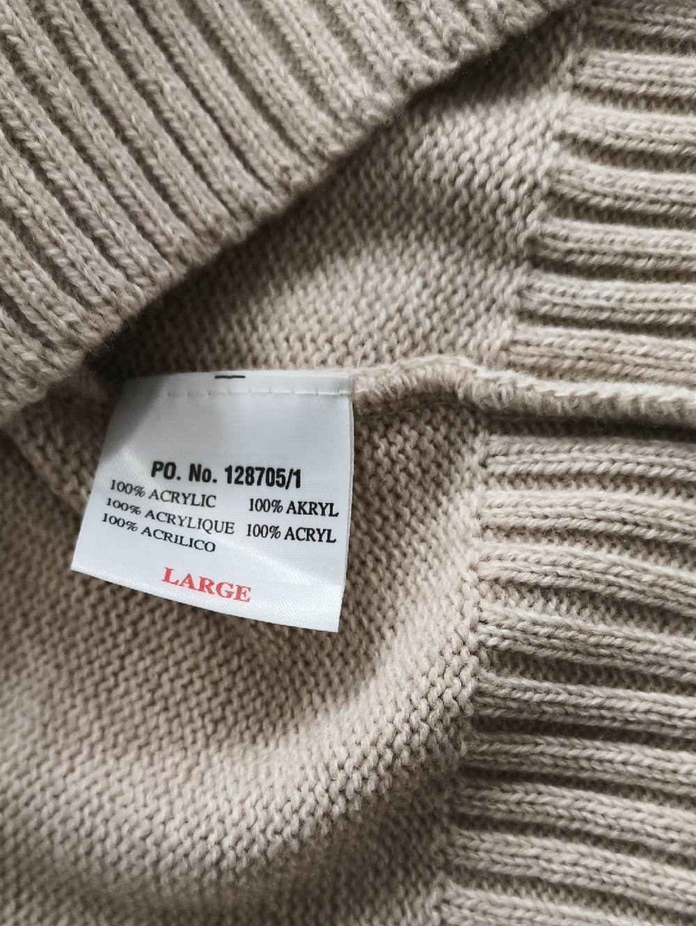 Men's Beige V-Neck Patterned Sweater - Picture 3 of 4